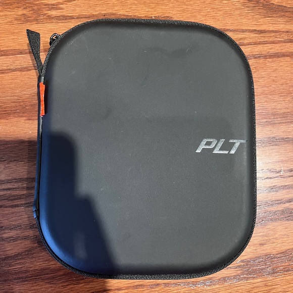 Plantronics headset - Picture 2 of 2